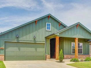 3401 Mount Nebo Dr, Yukon, OK 73099