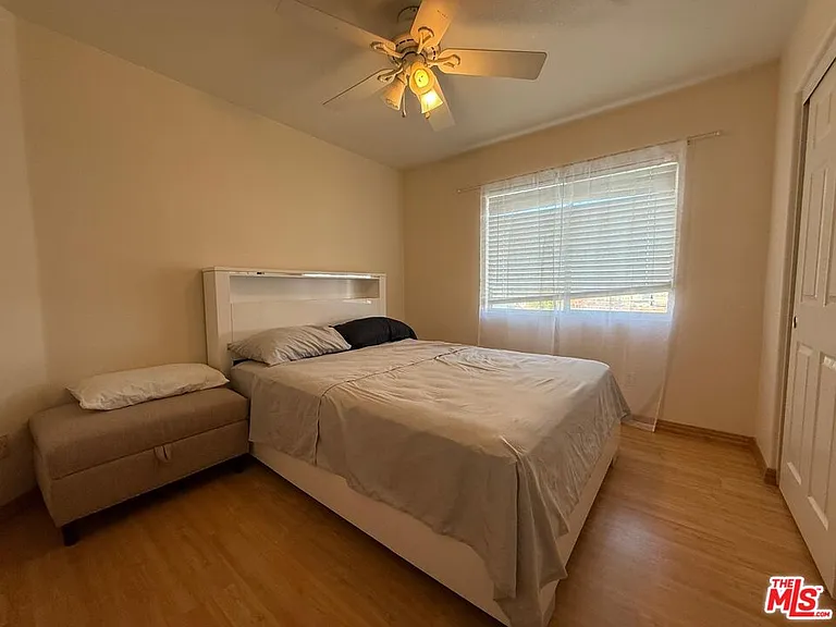 719 W Avenue Q10 — Photo 14