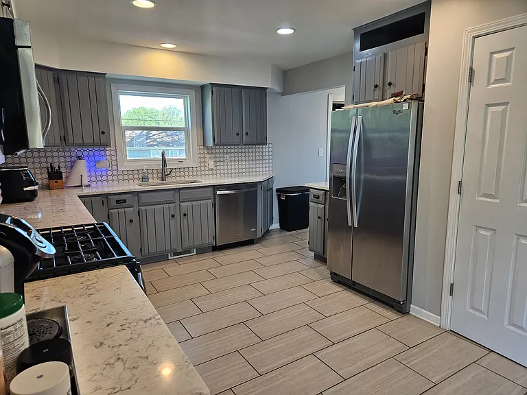 4213 Riverview Dr — Photo 4