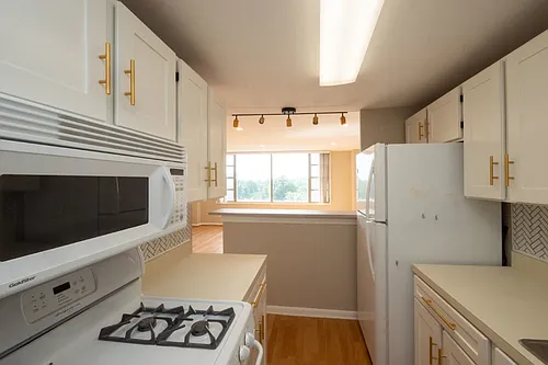 4600 Duke St #700 Photo 1