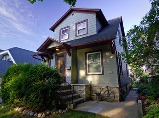 3254 S Delaware Ave, Milwaukee, WI 53207