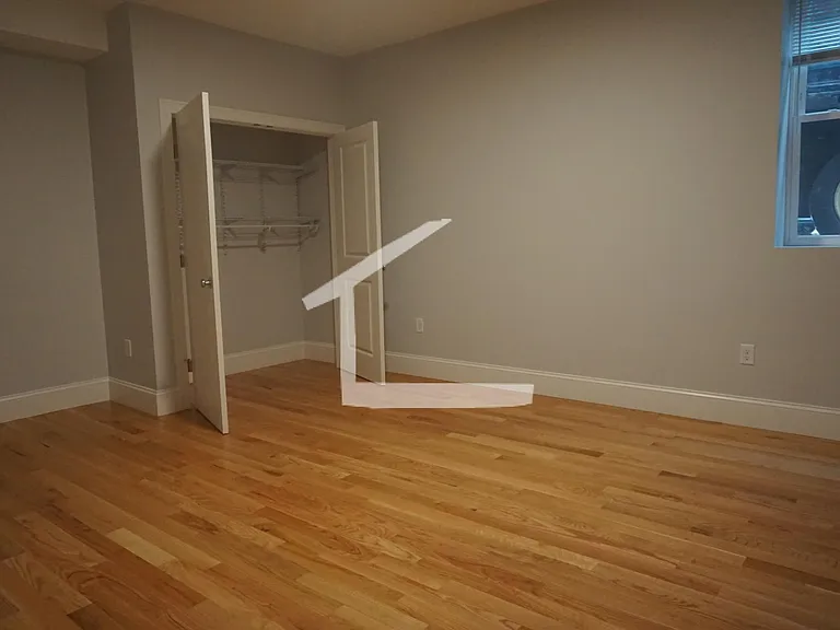 18 Murdock St #2 — Photo 11