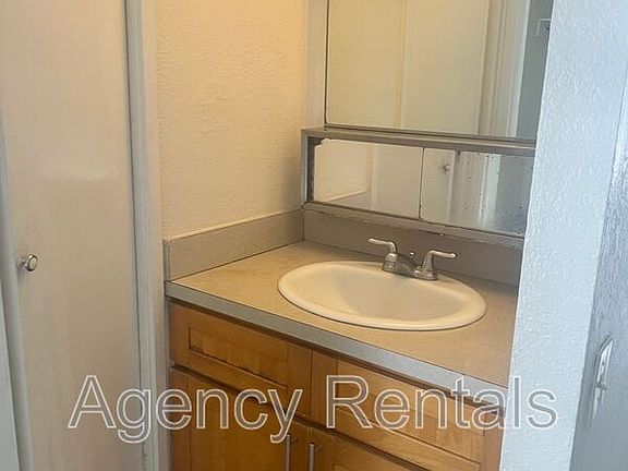 4th image of 1226 Alexander St APT 1103