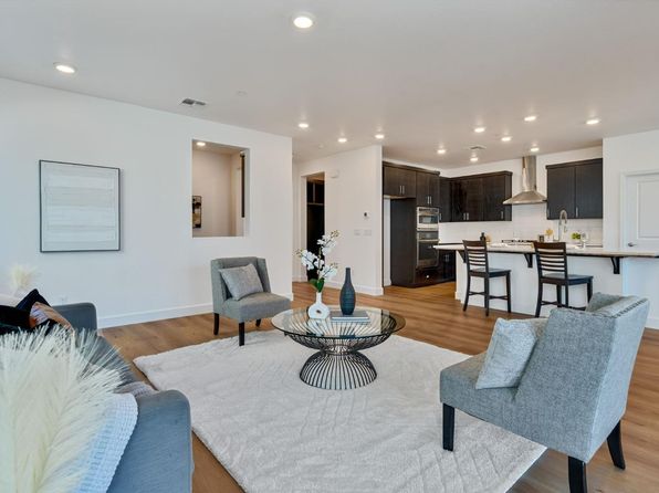 1719 Duchamp Way, Lodi, CA 95242