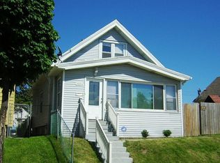 3354 N 30th St, Milwaukee, WI 53216