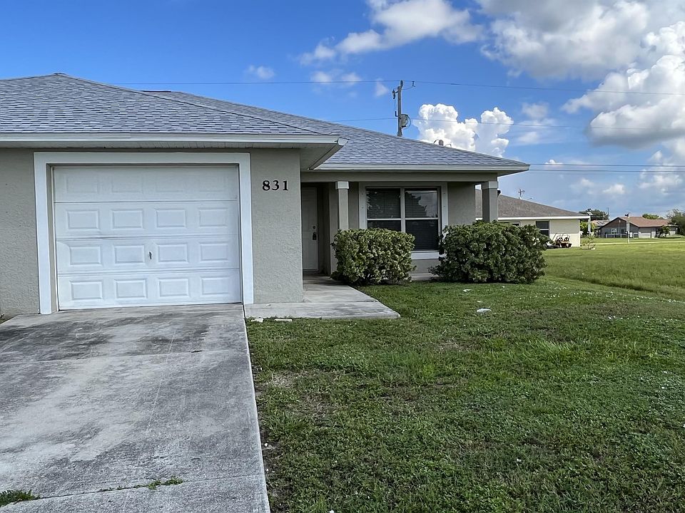 1st image of 831 NE 15th Ln