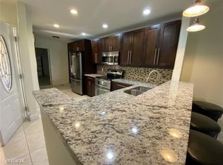 21648 Guadalajara Ave, Boca Raton, FL 33433