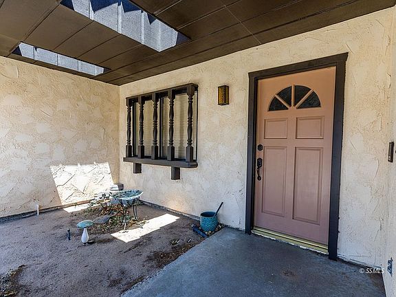 5th image of 806 Sonja Ave