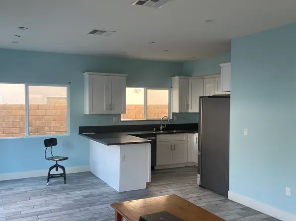 12662 Bradley Ave, Sylmar, CA 91342