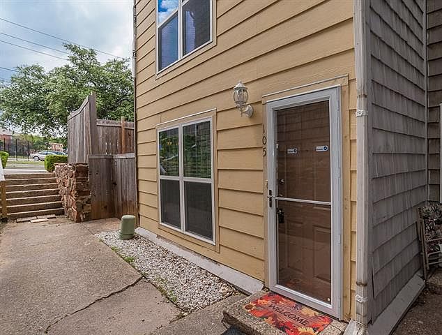 1st image of 6754 Eastridge Dr APT 105