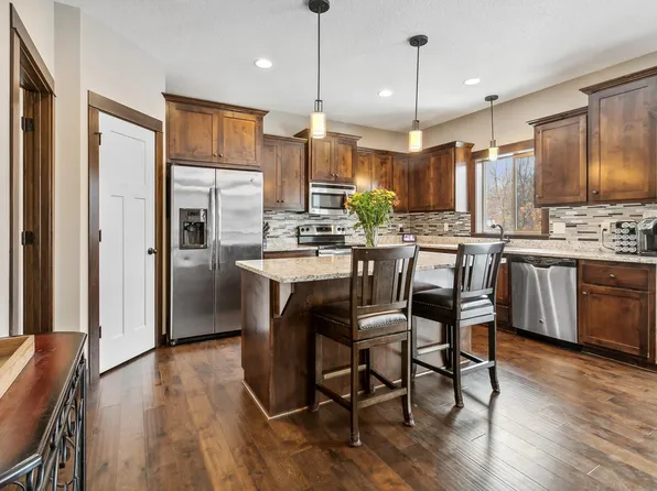 16595 Wintergreen St NW, Andover, MN 55304