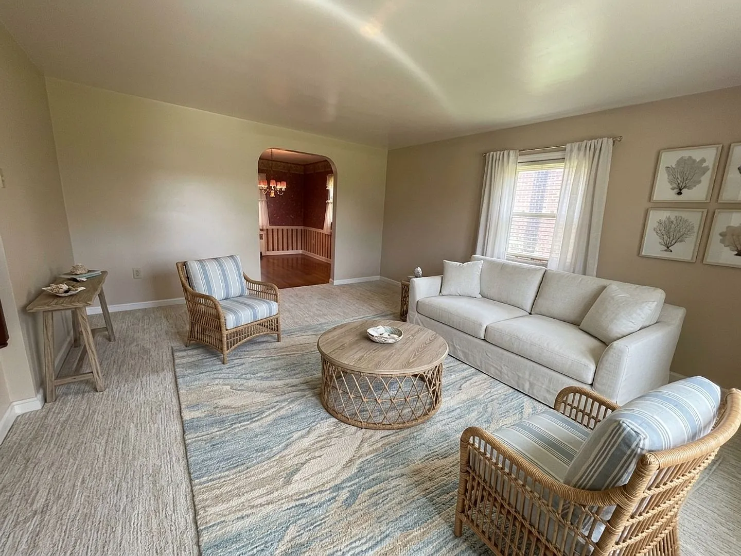 Available For Showing Now 3 Bedroom / 1 Ba — Photo 1