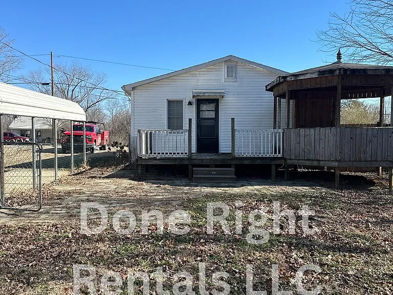 106 Cunningham Ave — Photo 2