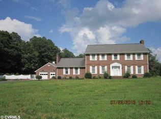 18404 Lakewood Dr, Dinwiddie, VA 23841