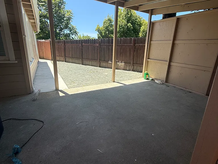 34 Adelaide Dr #1 — Photo 12