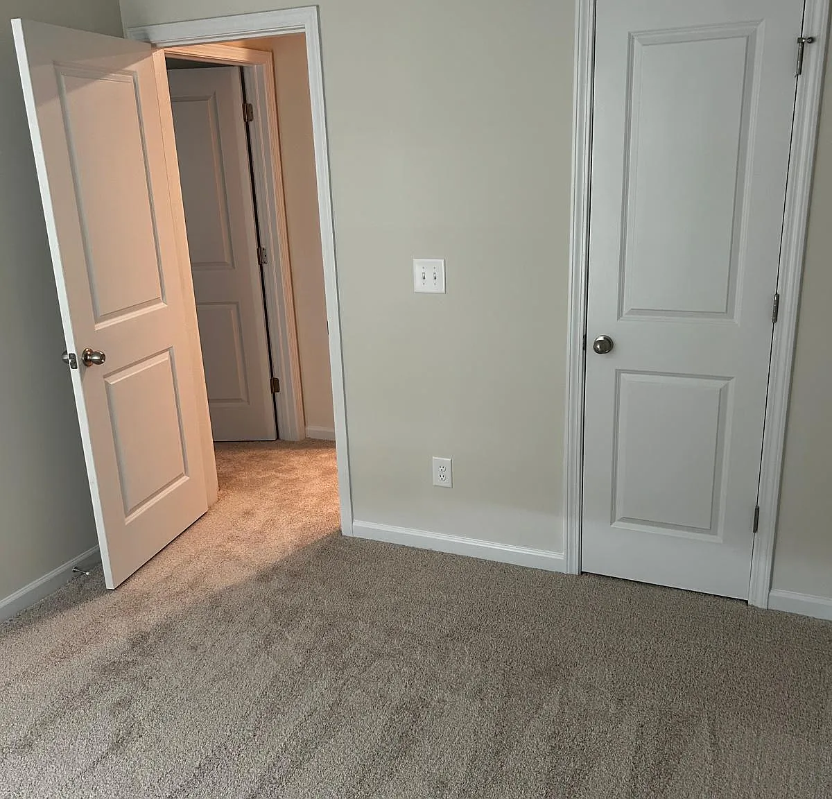 3 bed, 2.5 bath, 1565 sqft, $2,450 — Photo 3