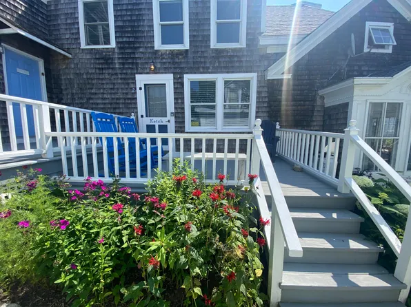 60 Main Street #2, Stonington, ME 04681