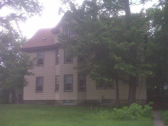 5th image of 2723 Delaware St SE Floor 1