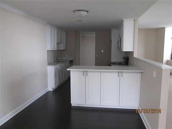 3rd image of 680 N Lake Shore Dr APT 1506