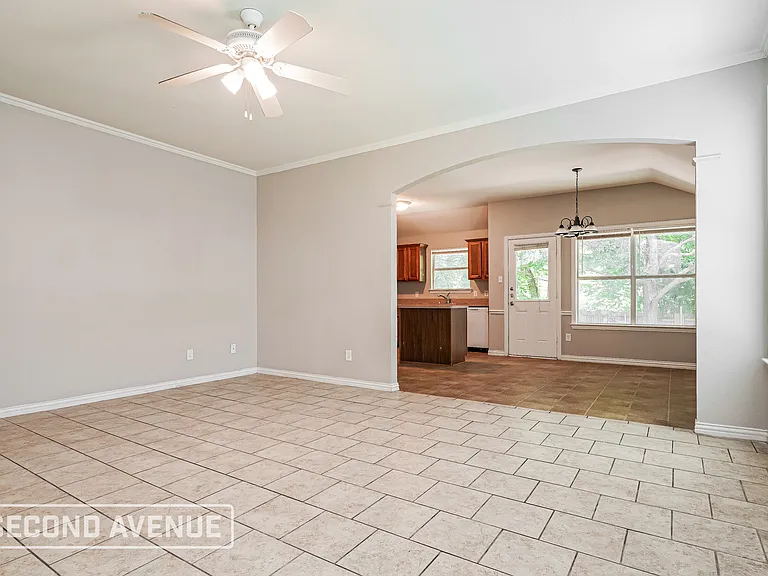 4831 Tecate Ct — Photo 8