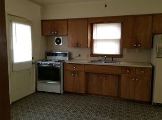 128/130 Leland/127 Virden - 128 Leland Ave, Waterloo, IA 50701