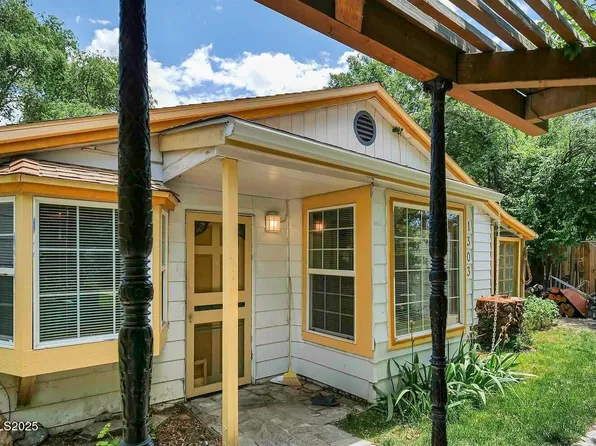1303 N Division St, Carson City, NV 89703