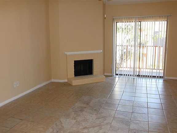 3rd image of 16111 Aspenglen Dr APT 806