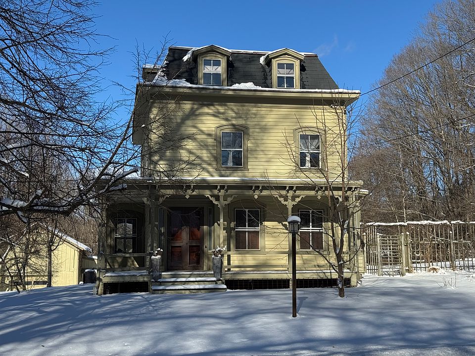 1st image of 45 Hunns Lake Rd