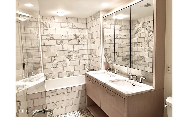 Rented by Douglas Elliman | media 22