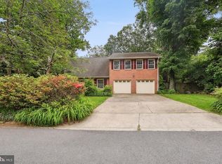 6308 Lenox Rd, Bethesda, MD 20817