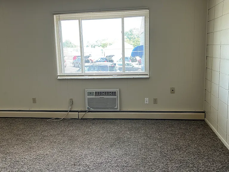 12 Waller Ave #8 — Photo 7