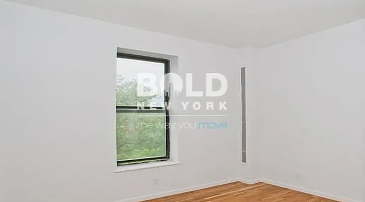 Rented by Bold New York | media 12