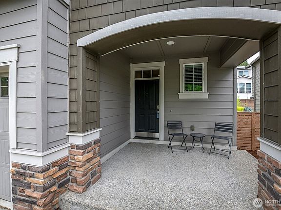 3rd image of 2929 82nd Avenue Ct E