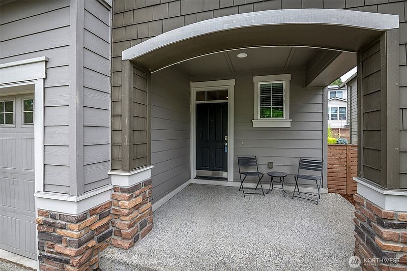 3rd image of 2929 82nd Avenue Ct E