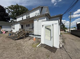 22727 Rein Ave, Eastpointe, MI 48021