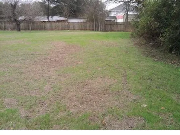 908 N Logan Ave, Bryan, TX 77803
