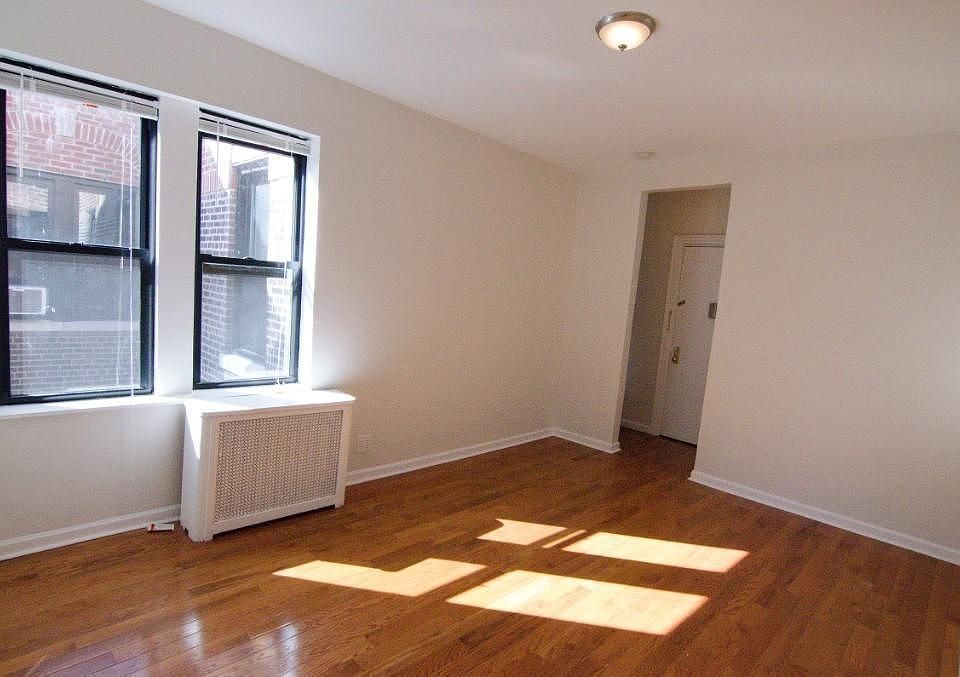 1st image of 4338 39th Pl #40
