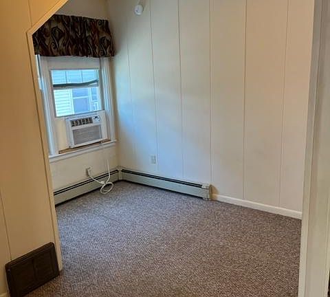 5th image of 123 E Cass St #C