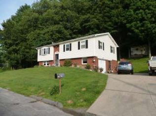 321 N 5th St, Reynoldsville, PA 15851