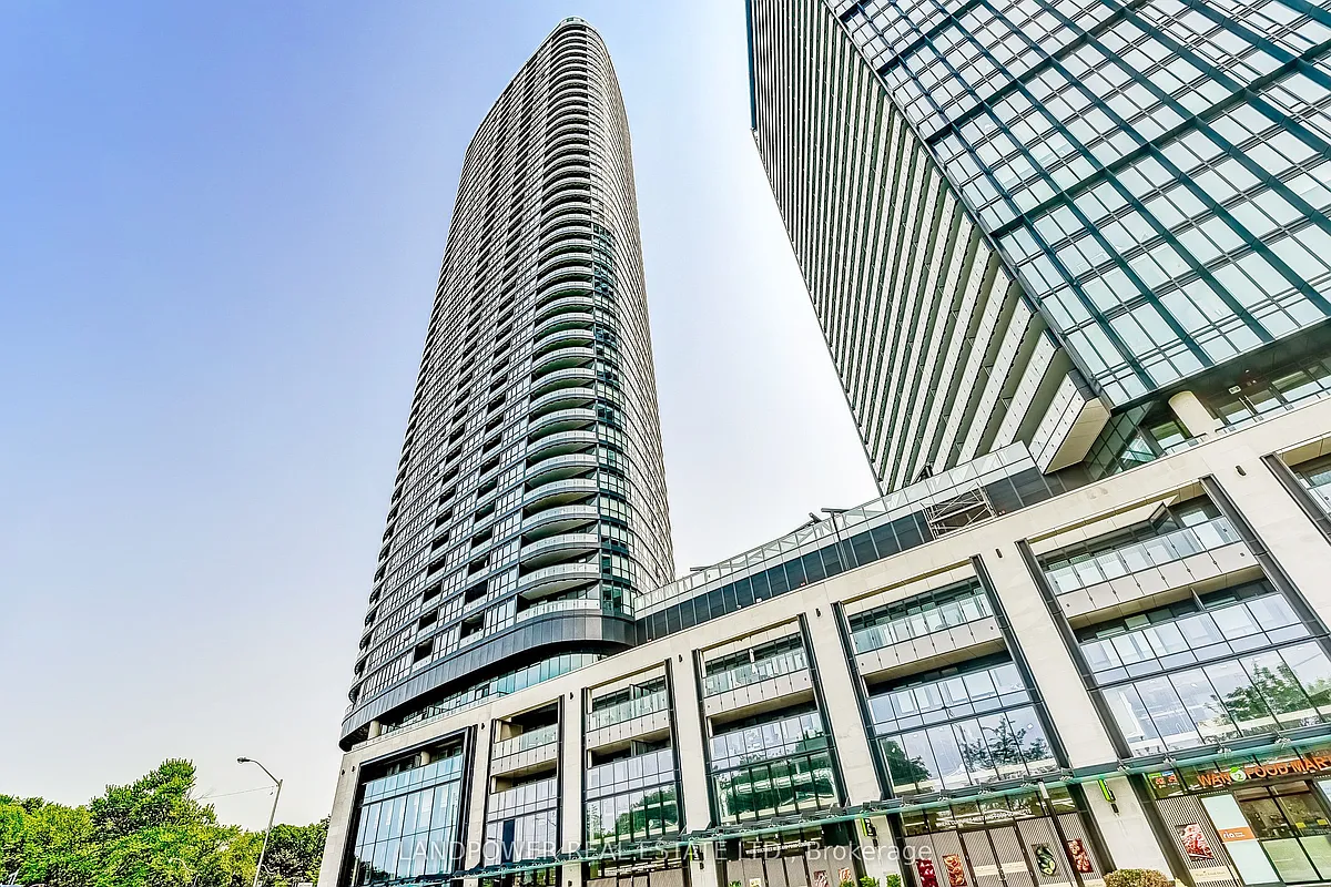 Building Photo - 585 Bloor St E #415