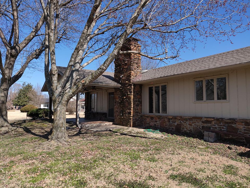1st image of 13497 Saint Andrews Dr