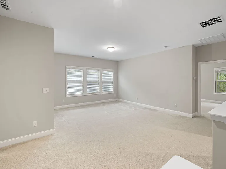 1021 Talbot Pl — Photo 11