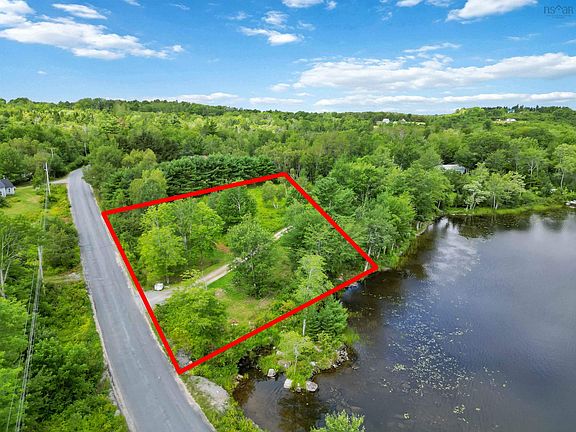 2nd image of 602 Walburne Rd Lot 5-3