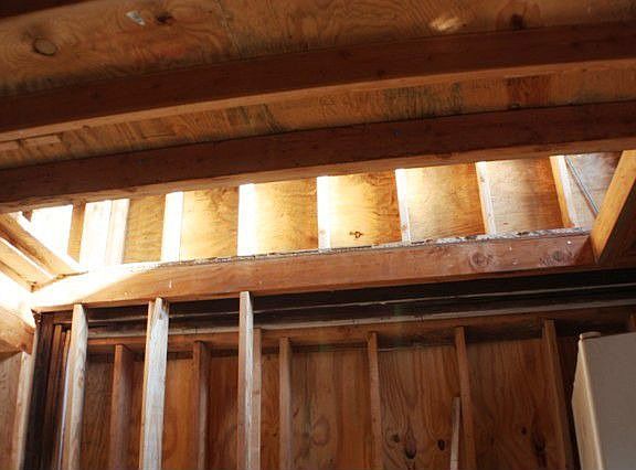 Access to Garage Loft