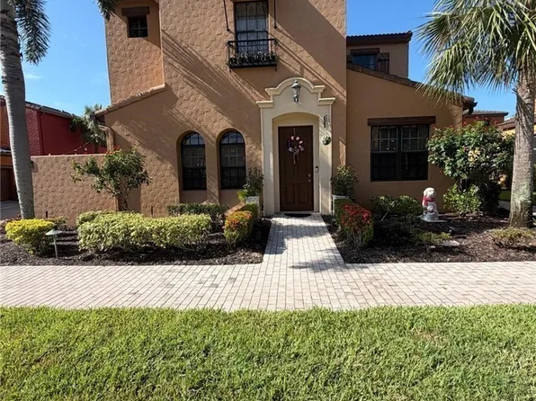 8760 Melosia St APT 8001, Fort Myers, FL 33912