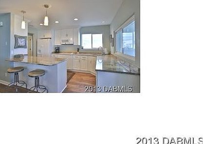 3rd image of 3843 S Atlantic Ave