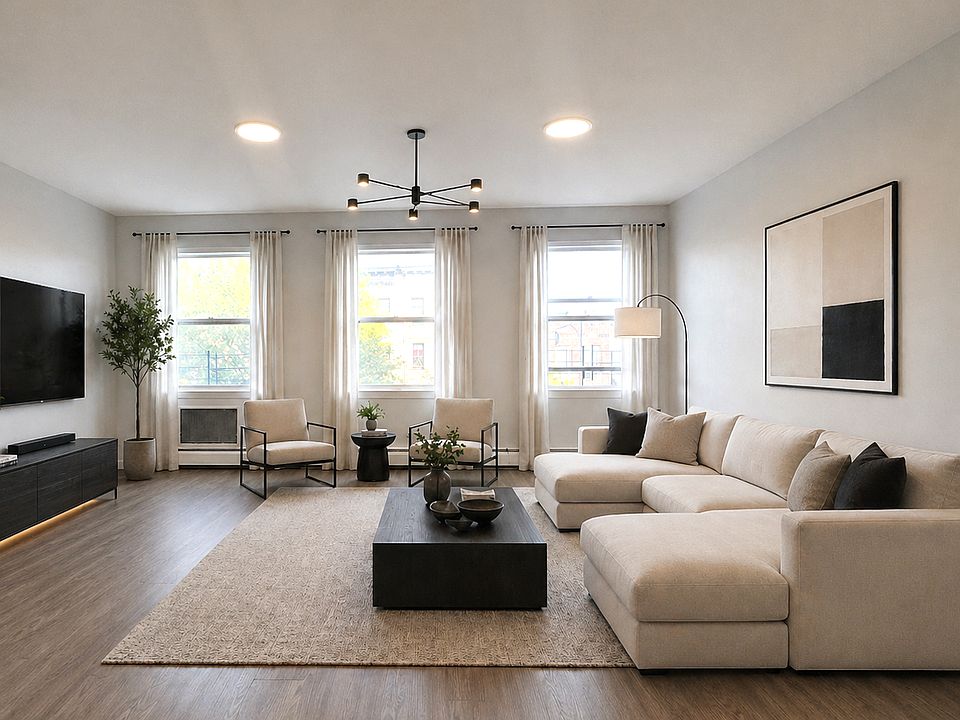 1st image of 295 Palmetto St Floor 2