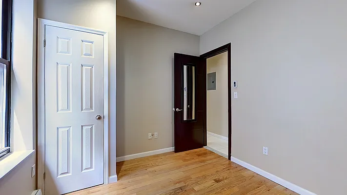 Rented by Charles Coutinho LLC | media 62