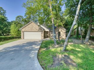 1112 Holly Springs Dr, Huntsville, TX 77320