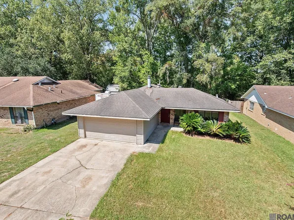 9040 Metairie Dr, Baton Rouge, LA 70810